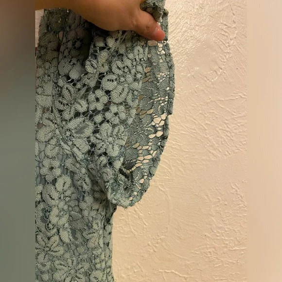 Zara dress - Picture 6 of 11